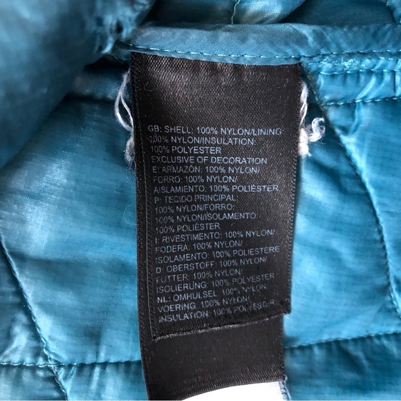 The North Face Women’s Puffer Jacket in Light Blue Size S - Picture 8 of 14